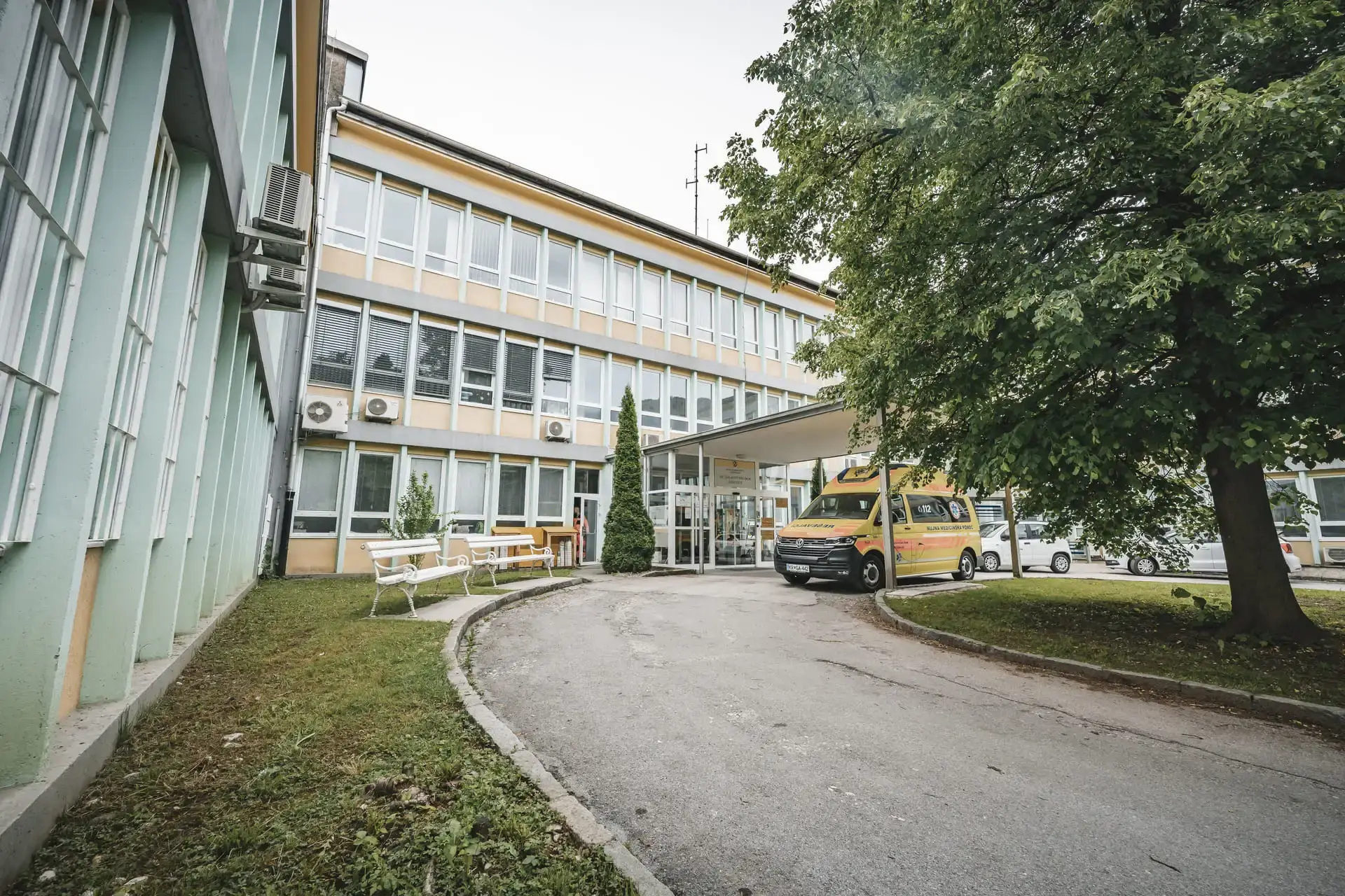 Prikazna slika zdravstvenega doma Jesenice